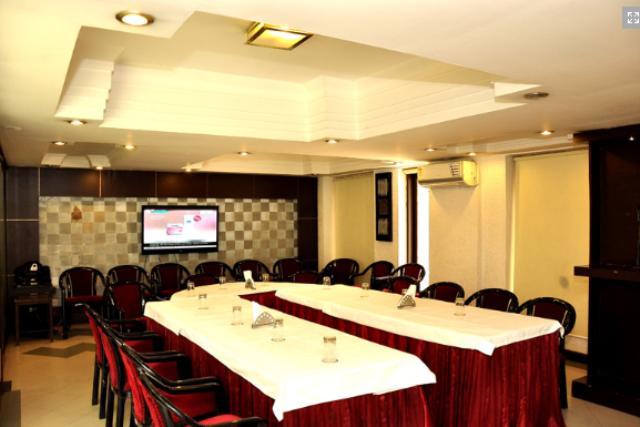 Hotel Dayal International, Jamshedpur Bagian luar foto