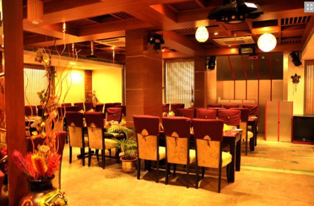 Hotel Dayal International, Jamshedpur Bagian luar foto