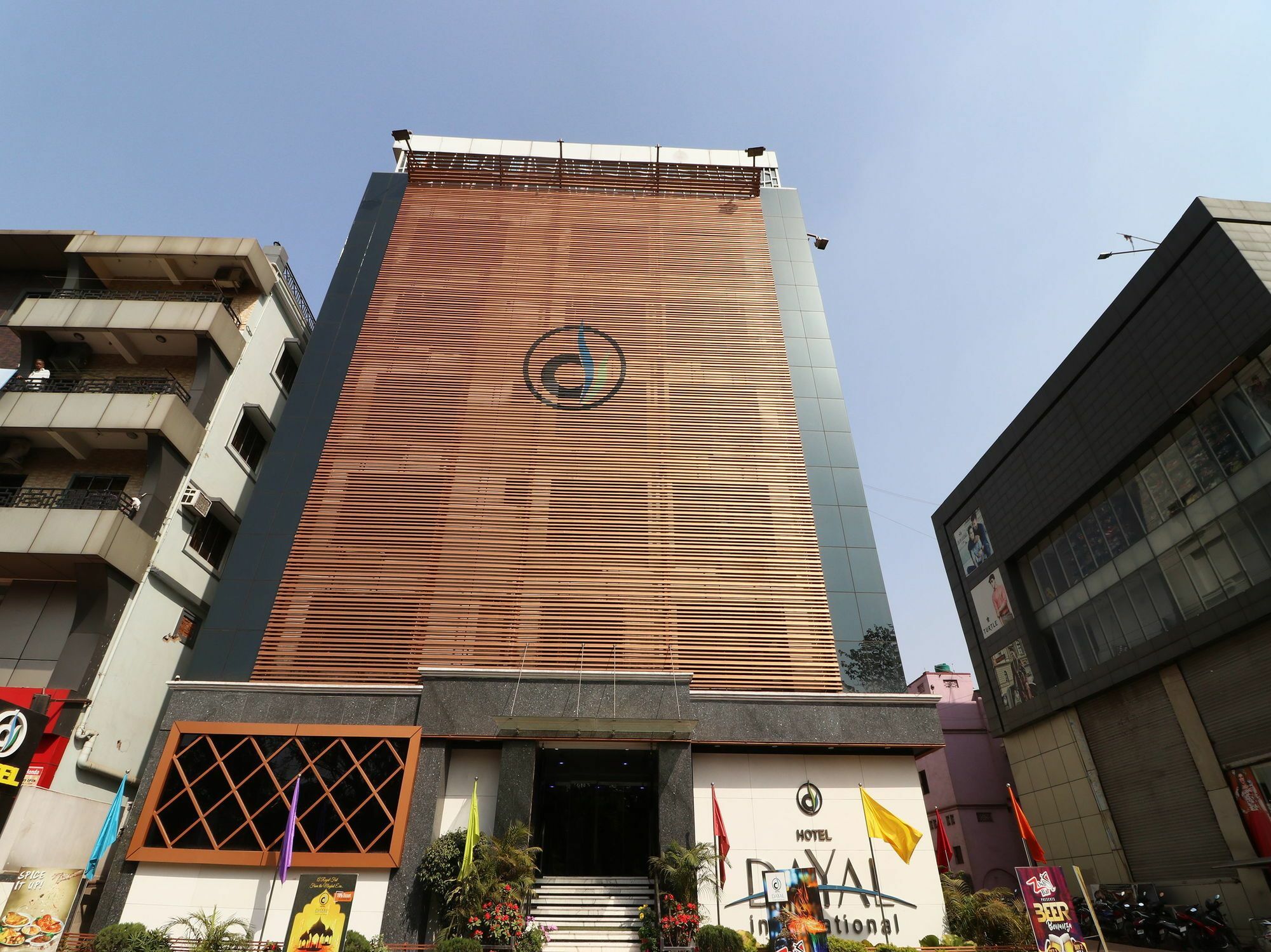 Hotel Dayal International, Jamshedpur Bagian luar foto